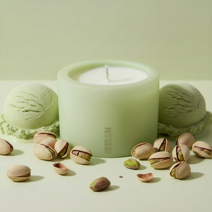 Vela Pistachio Gelato: Huele a pistacho tostado y crema dulce
